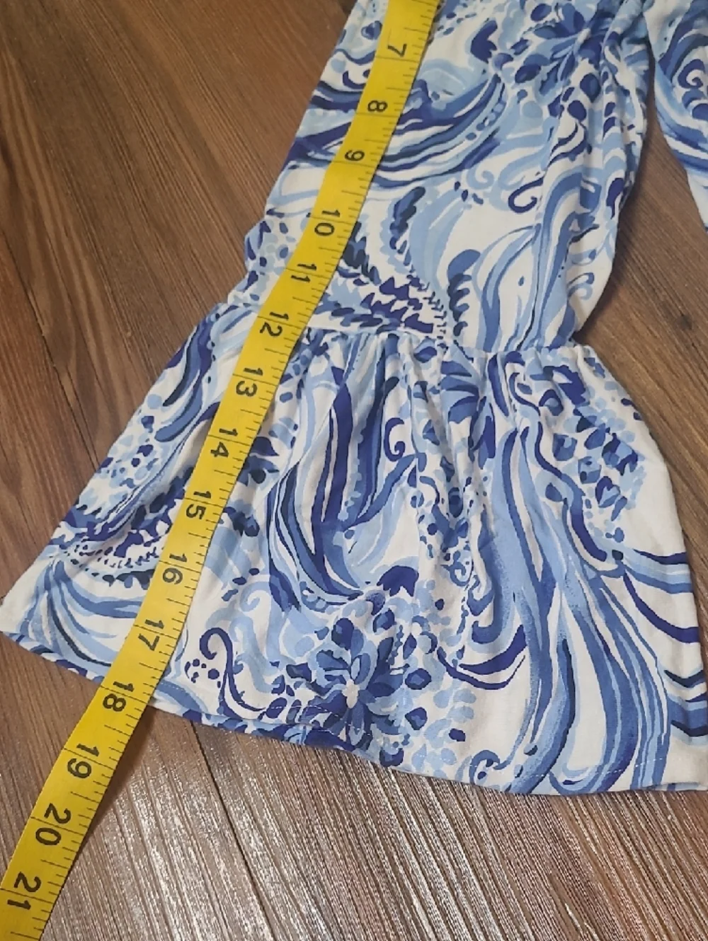 Lilly Pulitzer Blue & Pink‎ Printed Tunic - Picture 9 of 13